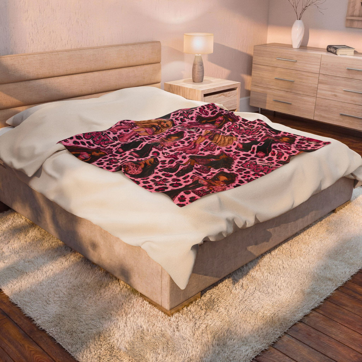 Pink Trending Cheetah Plush Blanket