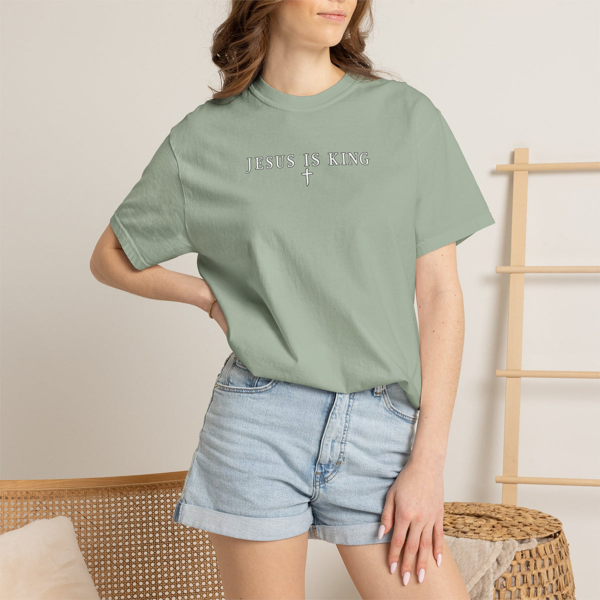 Jesus is King T-shirt