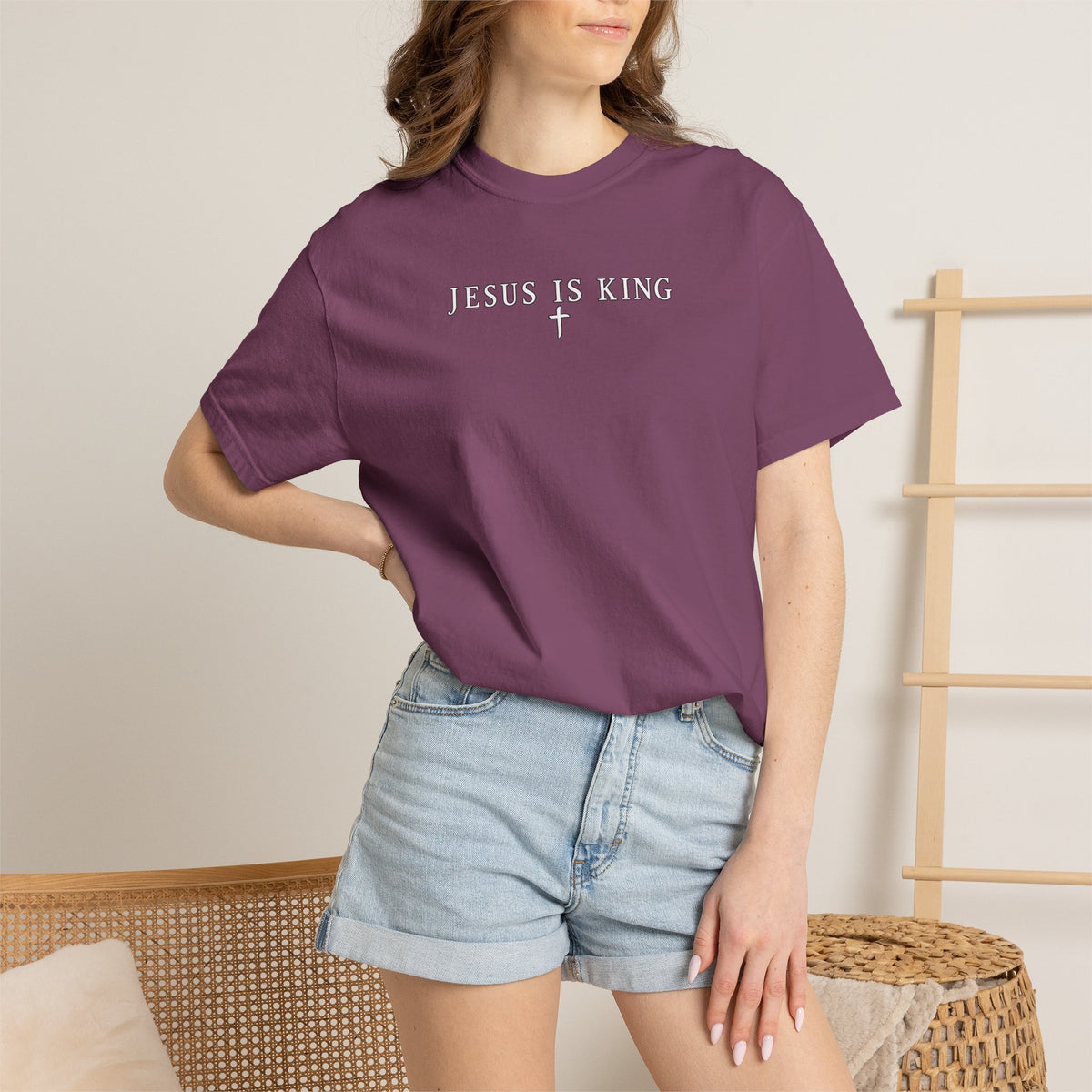 Jesus is King T-shirt